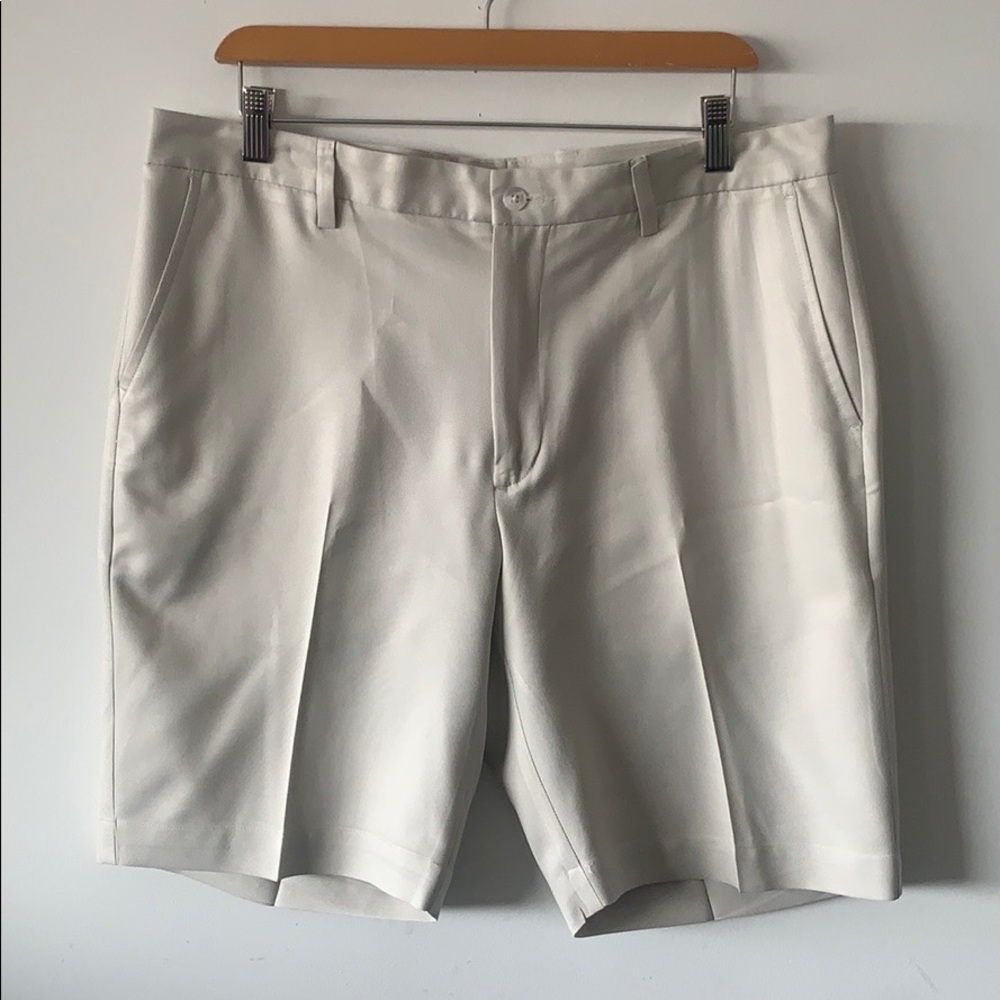 Greg Norman COLLECTION Golf Shorts